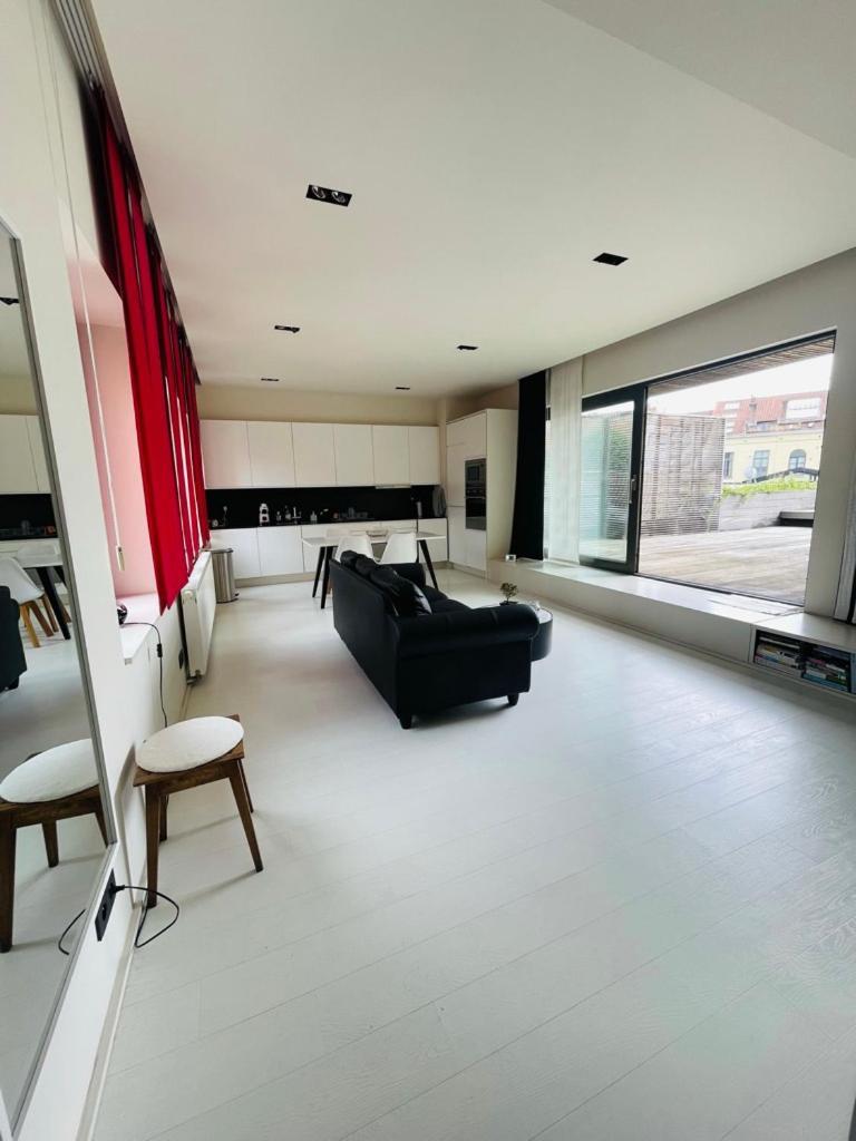 Down Town Penthouse With Private Parking Apartman Brüsszel Kültér fotó
